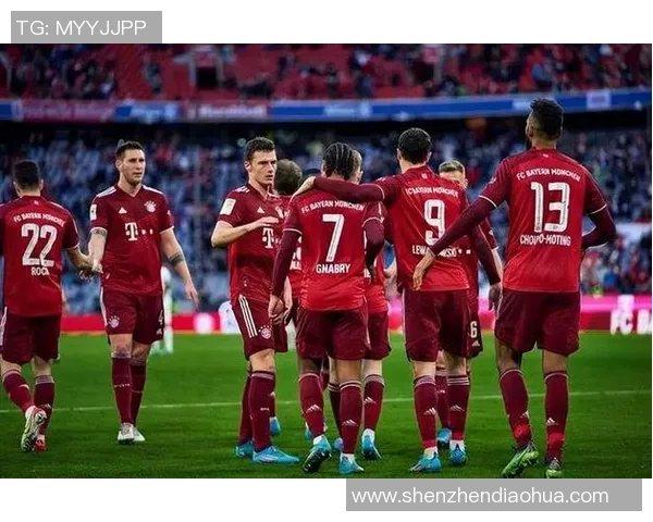 拜仁被曝与国际足球明星传出绯闻内幕引发热议团队内部陷入风波